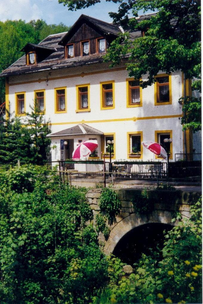Landgasthof Klippermuehle Tharandt Exterior foto